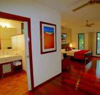 BroomeTown Boutique Accommodation - Gold Coast 4U