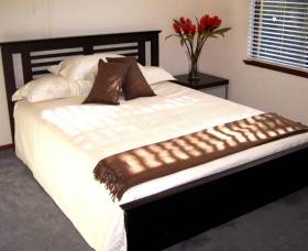 Demco Bed And Breakfast - Gold Coast 4U 0