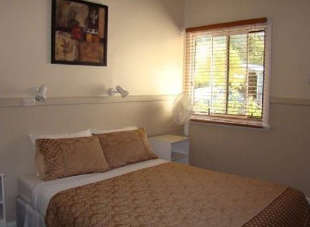 Busselton Guest House - Gold Coast 4U 2