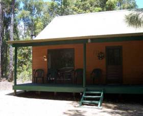 Loose Goose Chalets - Accommodation Gold Coast 0