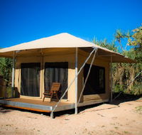 Mercedes Cove Exclusive Coastal Retreat - Gold Coast 4U