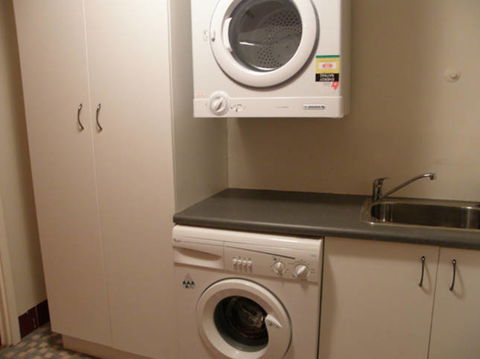 Adair Apartment - Accommodation Gold Coast 6