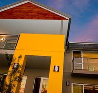 Champion Lakes Accommodation Waterside - Accommodation Gold Coast