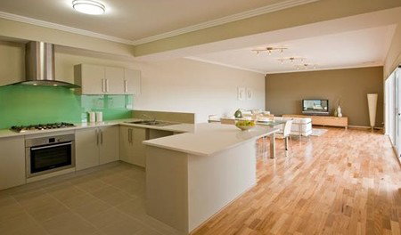 Champion Lakes Accommodation Waterside - Accommodation Gold Coast 2