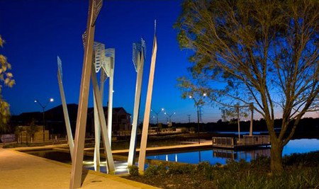 Champion Lakes Accommodation Waterside - Accommodation Gold Coast 4