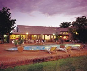Kimberley Hotel - Gold Coast 4U 0