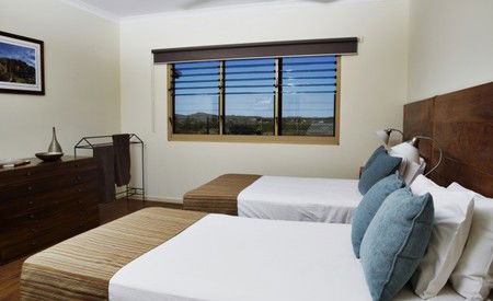 Kimberley Hotel - Gold Coast 4U 5