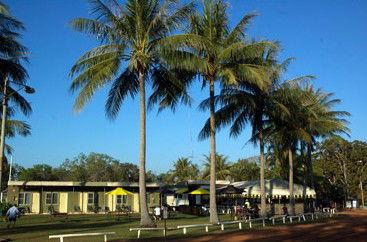 The Lodge Of Dundee - Accommodation Gold Coast 4