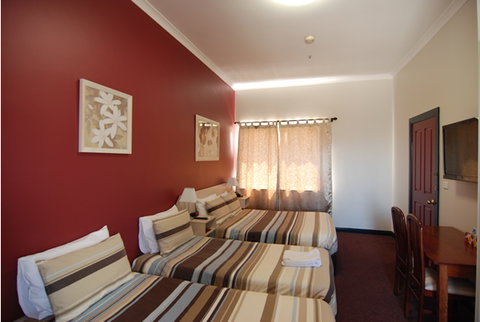 Hotel Dolma - Accommodation Gold Coast 4