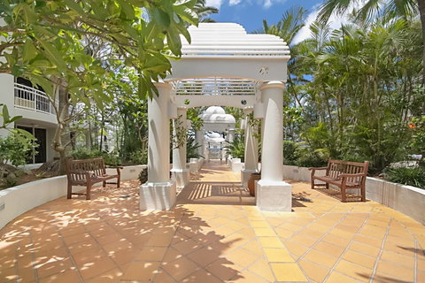 Burleigh Mediterranean Resort - Accommodation Gold Coast 4