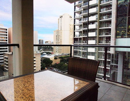Oaks IStay River City - Accommodation Gold Coast 2