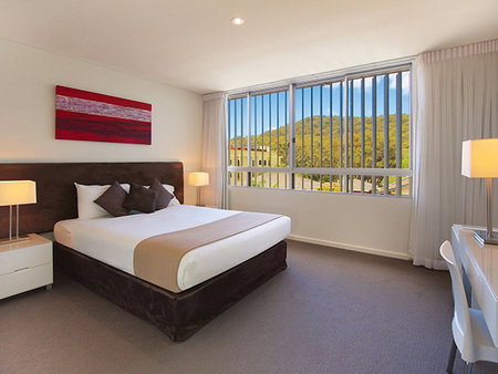 Oaks Lure - Accommodation Gold Coast 0