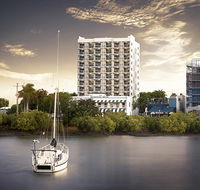 Oaks M on Palmer - Accommodation Gold Coast