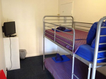 Zing Backpackers Hostel - Accommodation Gold Coast 3