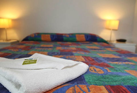 Ambassador Apartments Holiday Units - Accommodation Gold Coast 3