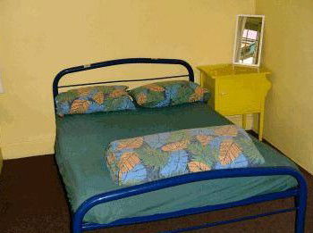 Backpacker Yellow Submarine - Accommodation Gold Coast 1