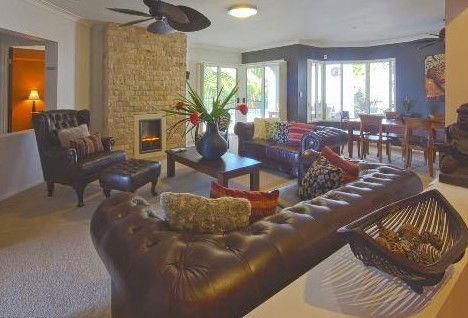 Avon Lodge Bribie Island - Accommodation Gold Coast 3