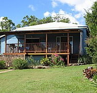 Blue House Family Accommodation - Accommodation Gold Coast