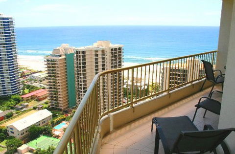 Contessa Condominiums - Accommodation Gold Coast 2