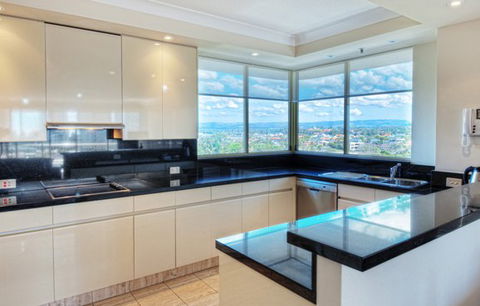 Contessa Condominiums - Accommodation Gold Coast 5