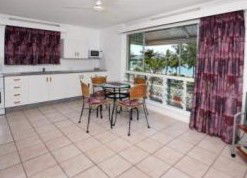 Bayside Holiday Apartments - Accommodation Gold Coast 3