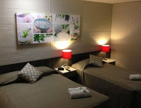 Browns Plains Hotel - Accommodation Gold Coast 2