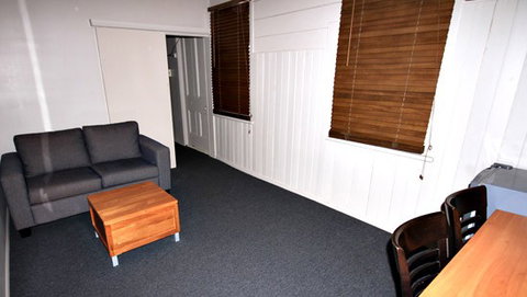Gracemere Hotel - Accommodation Gold Coast 2