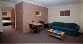 Comfort Inn Blue Shades - Accommodation Gold Coast 3