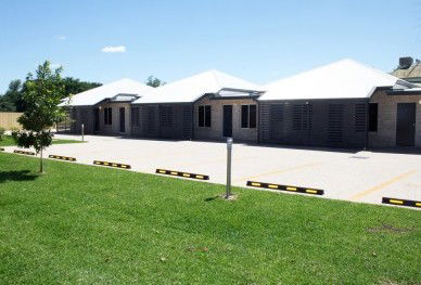 Emerald Park Motel - Gold Coast 4U 0