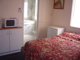 Affordable Accommodation Proserpine - Accommodation Gold Coast 4