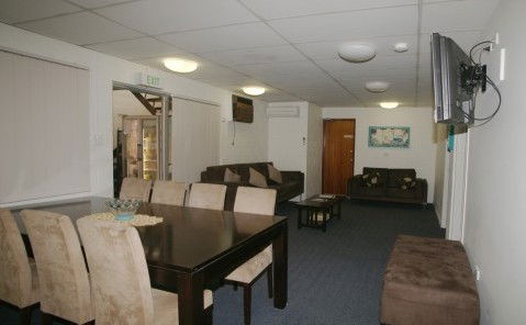 Cedar Lodge Motel - Accommodation Gold Coast 4