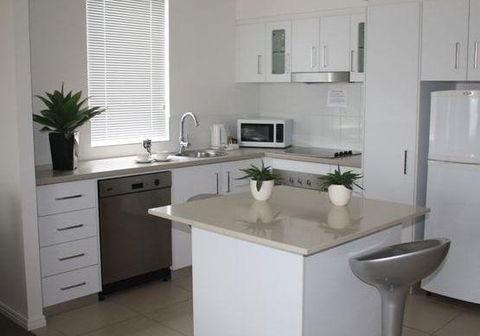 BEST WESTERN PLUS  Cairns Central Apartments - Accommodation Gold Coast 1