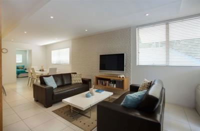 Saks On Hastings Street - Accommodation Gold Coast 3