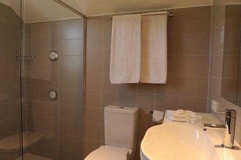 The Haus Studio Apartments - Accommodation Gold Coast 4