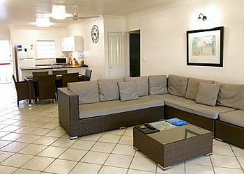 City Terraces Holiday Apartments - Accommodation Gold Coast 3