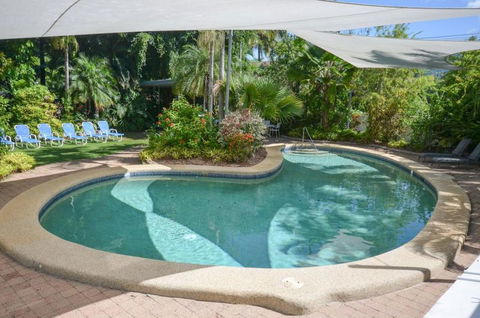 Roydon Beachfront Holiday Apartments - Accommodation Gold Coast 6