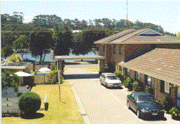 Hybiscus Lodge Motel & Holiday Apartments - Accommodation Gold Coast 0