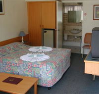 Tropical Gateway Motor Inn - Accommodation Gold Coast