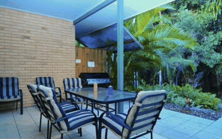 Agnes Palms Beachside Apartments - Accommodation Gold Coast 2