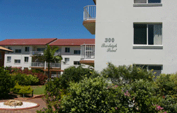 Burleigh Point Apartments - 1 Gold Coast