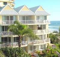 Crystal Beach Resort - Accommodation Gold Coast