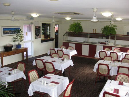 Monte Carlo Motor Inn - Gold Coast 4U 1