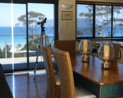Spring Beach Holiday Villas - Accommodation Gold Coast 0
