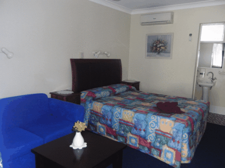 Bells Motel - Accommodation Gold Coast 3