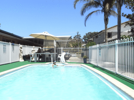 Bells Motel - Accommodation Gold Coast 4