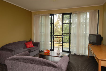 Quest Narre Warren - Accommodation Gold Coast 3