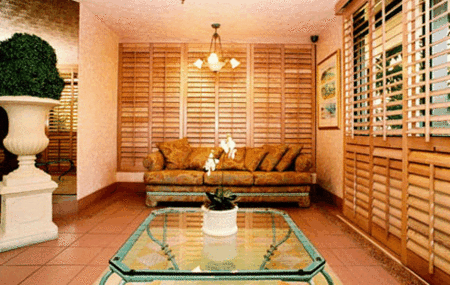 Esplanade Luxury Beachfront Apartments - 1 Gold Coast