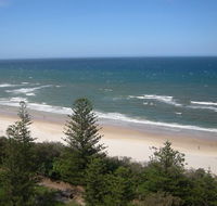 Pacific Regis Beachfront Apartments - 1 Gold Coast