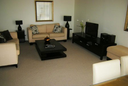 Pacific Regis Beachfront Apartments - Accommodation Gold Coast 2