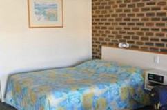 Best Western Top Of The Town Motel - Accommodation Gold Coast 1